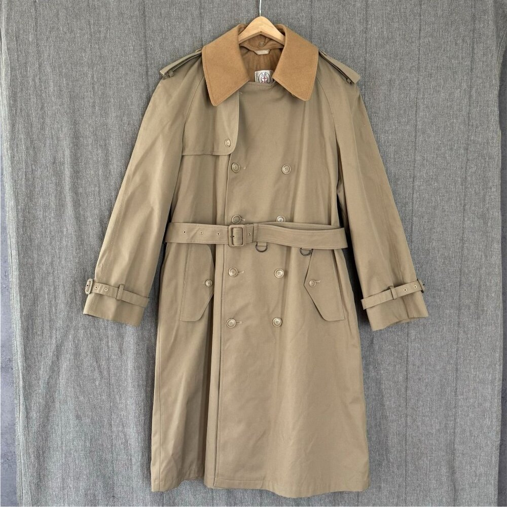 Classic Tan Trench Coat with Contrast Collar